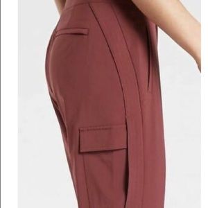 Athleta Uptown Ankle Pant size 6